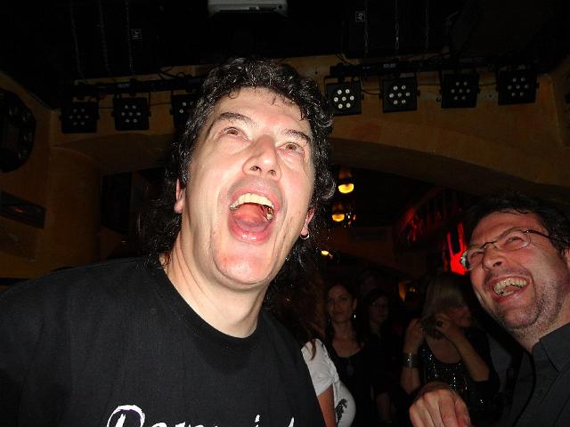 Kilians Speedwatcher Party 20.jpg - Wenn ich nur wieder wüsste, welche Schweinerei zu dieser Reaktion geführt hat ;)